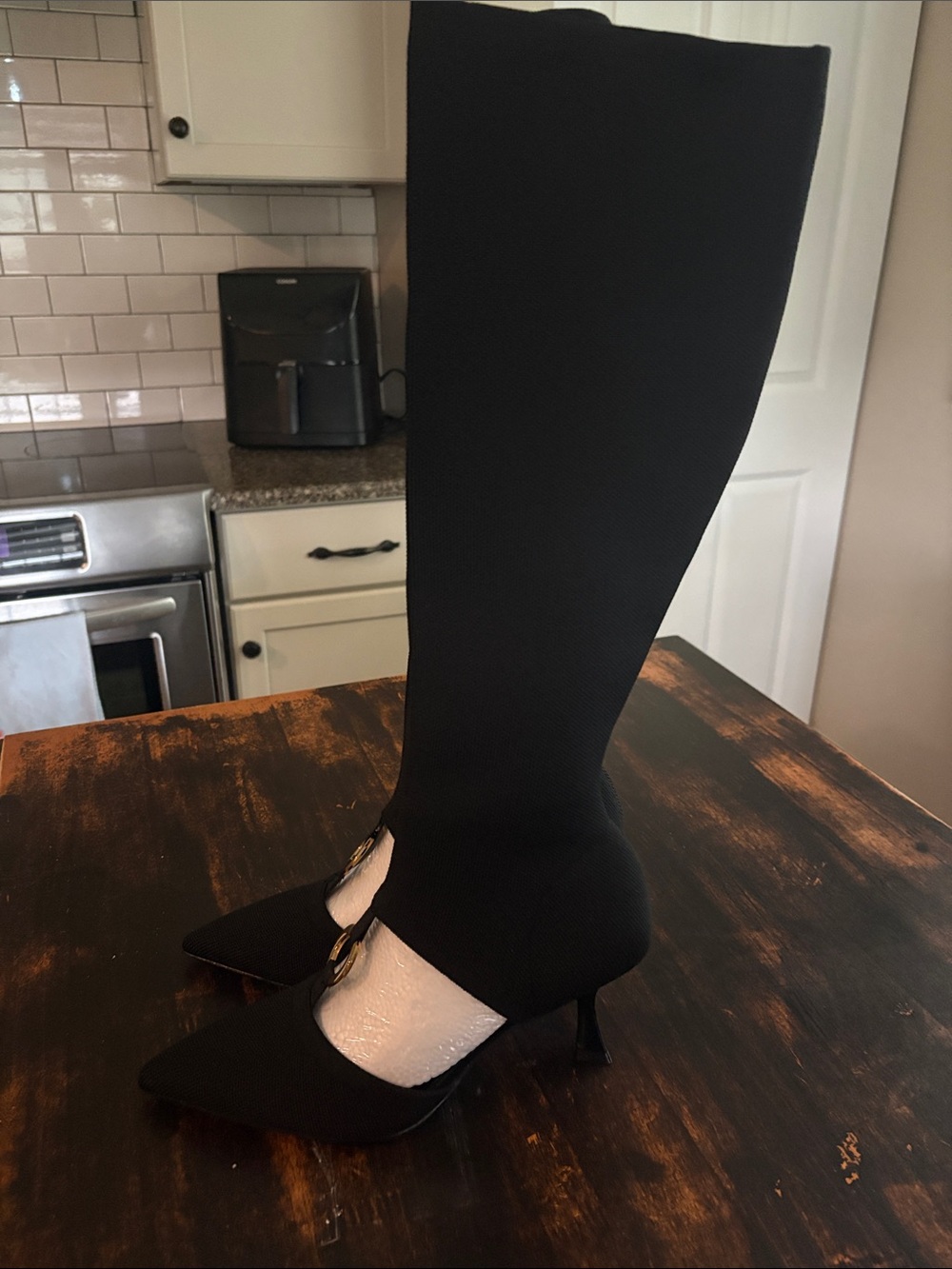 Black Pointed Toe Knee-High Heels with Decorative Buckle BN